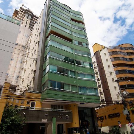 Elegancia Classica 100M Da Praia Na Rua 3700 P1397 Balneário Camboriú المظهر الخارجي الصورة