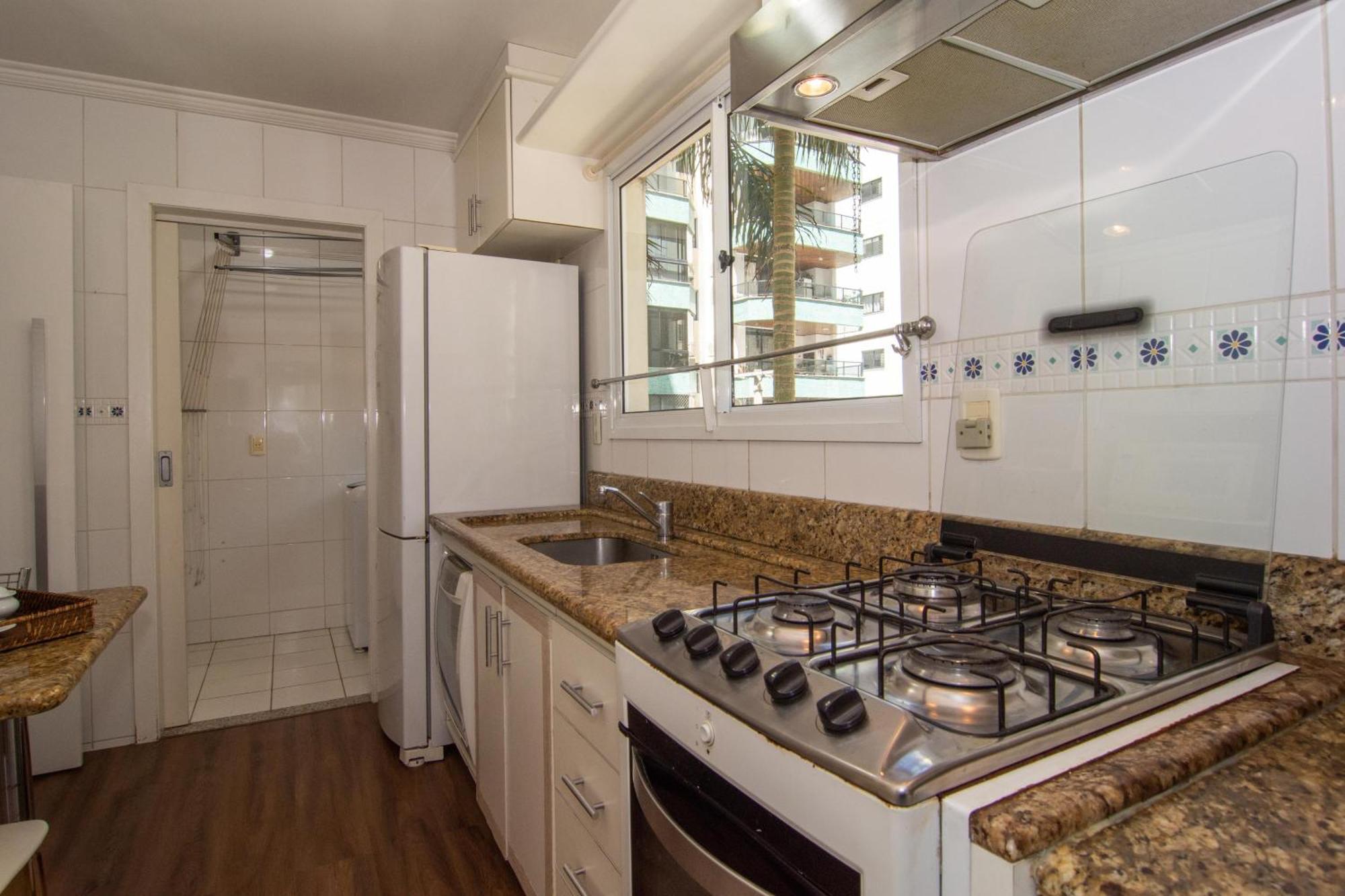 Elegancia Classica 100M Da Praia Na Rua 3700 P1397 Balneário Camboriú المظهر الخارجي الصورة