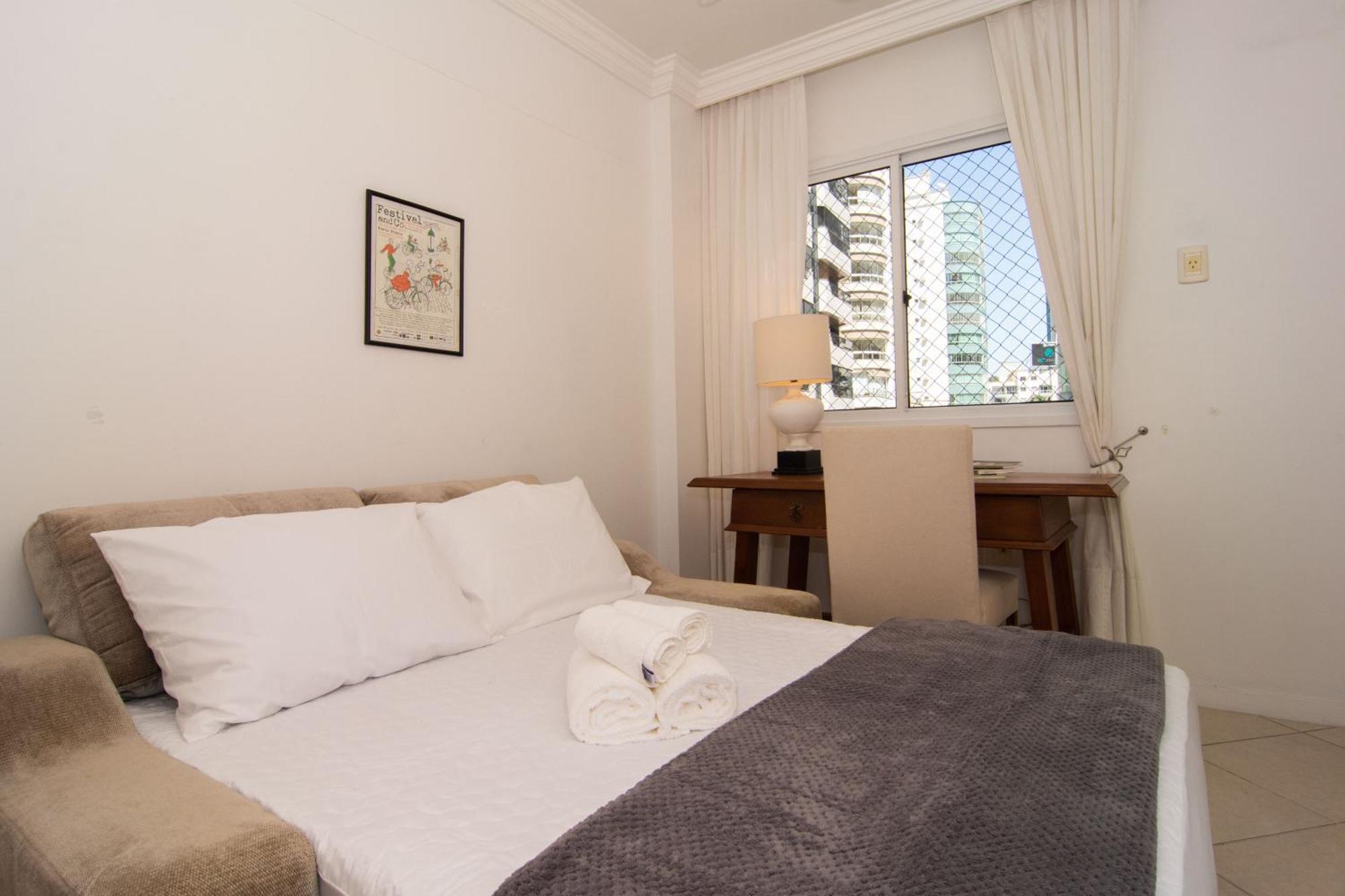 Elegancia Classica 100M Da Praia Na Rua 3700 P1397 Balneário Camboriú المظهر الخارجي الصورة