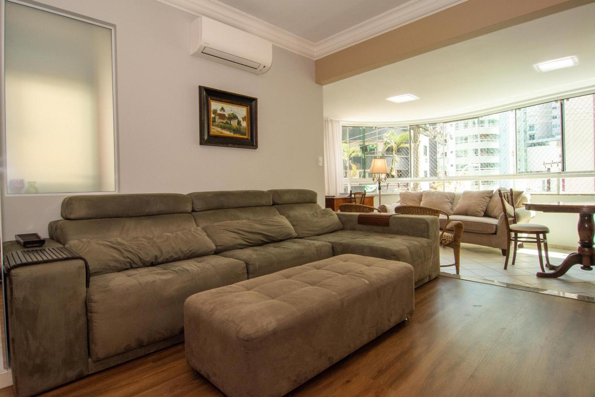 Elegancia Classica 100M Da Praia Na Rua 3700 P1397 Balneário Camboriú المظهر الخارجي الصورة